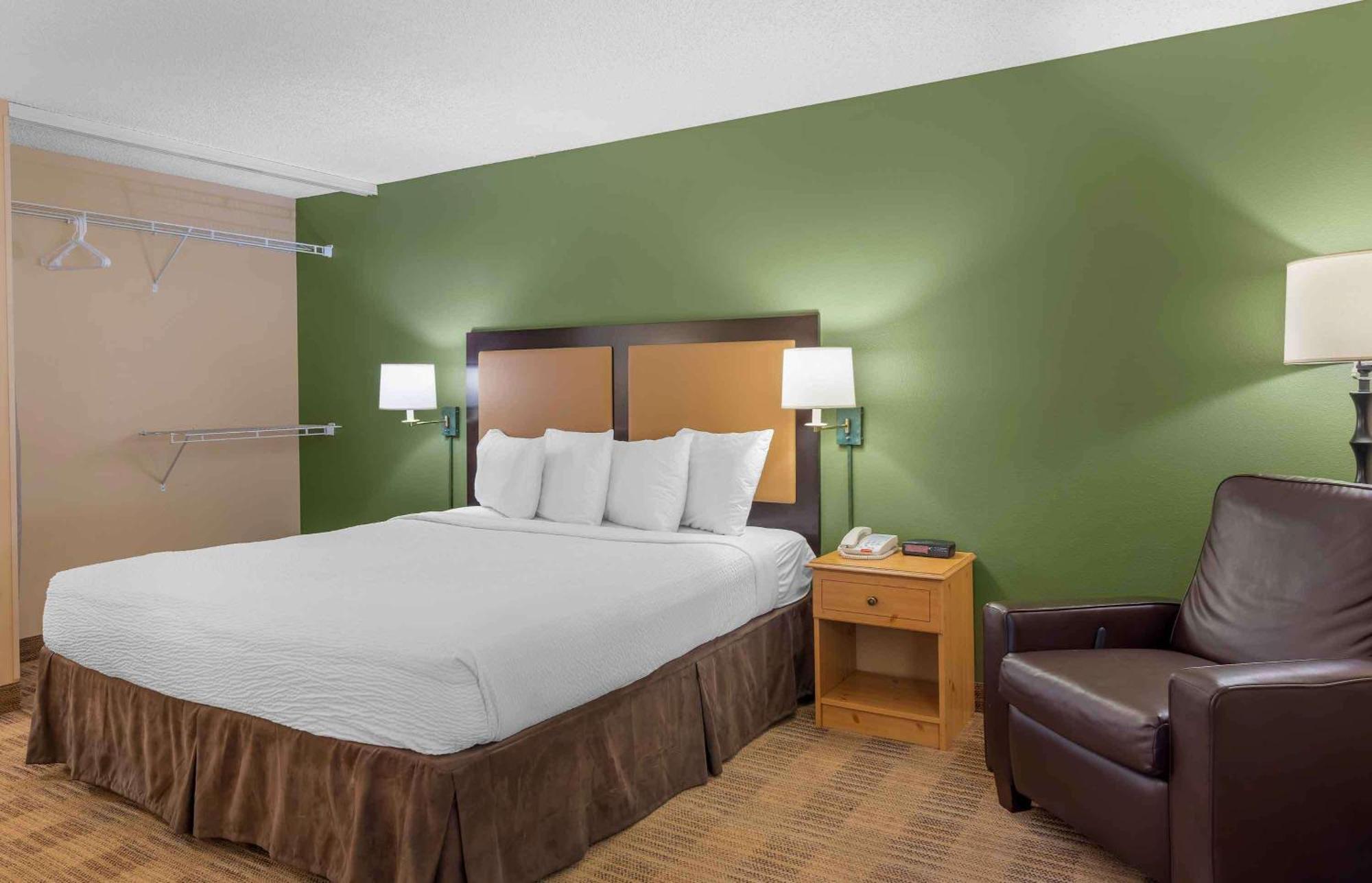 Extended America - Los Angeles - - Del Amo Circle Hotel 2*